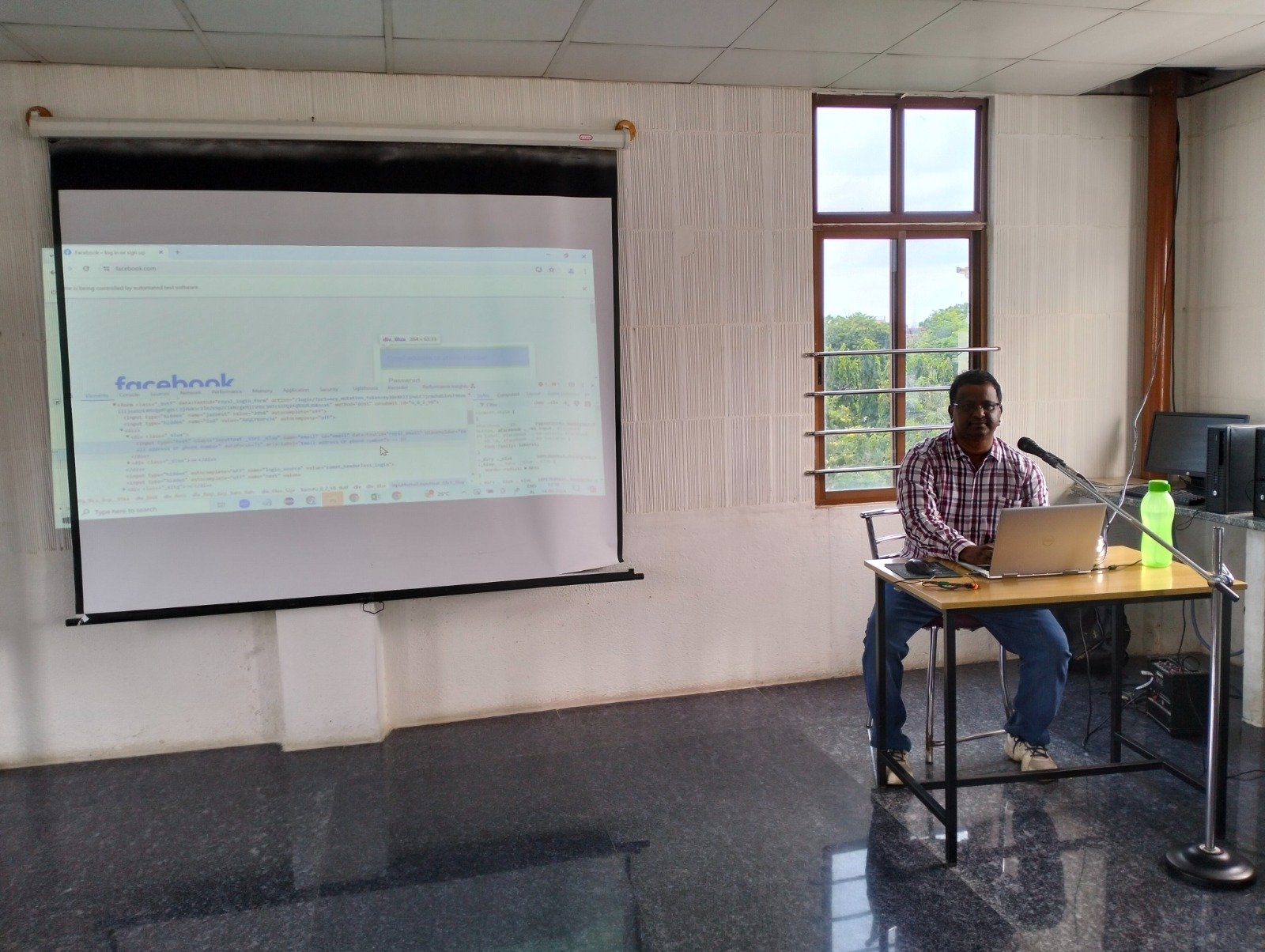 Live demo running on the projector screen during training